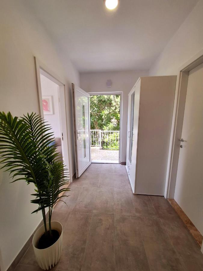 Apartment Ivy Mlini Exterior foto